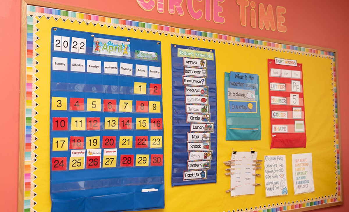 Circle Time bulletin board with schedule and calendar