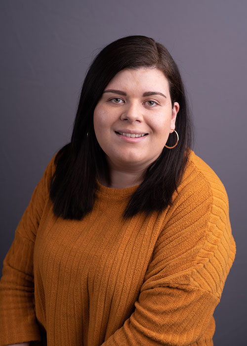 Jazmin Muniz headshot